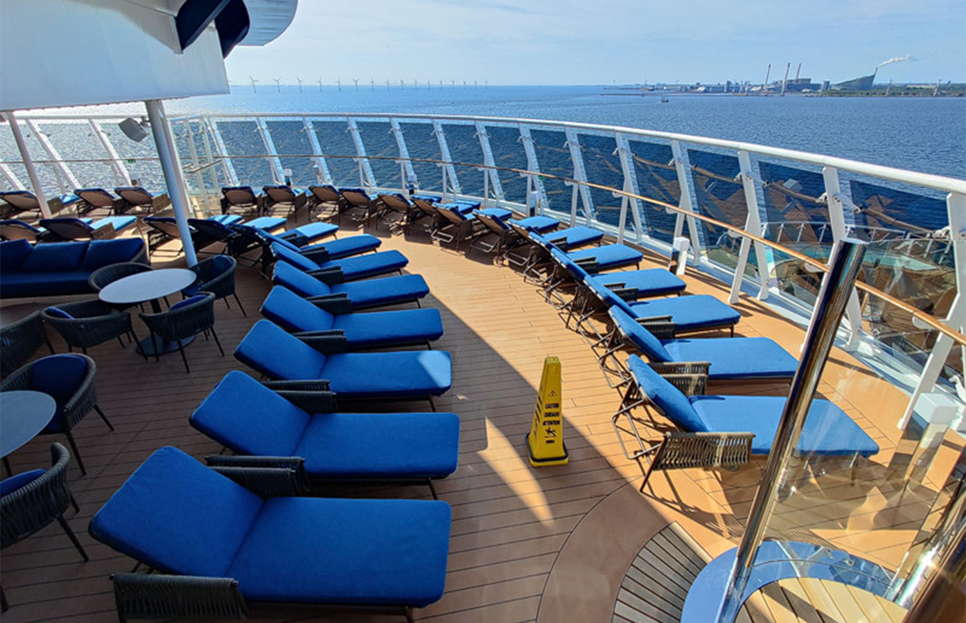 MSC Euribia top 19 exclusive solarium with tango lounger