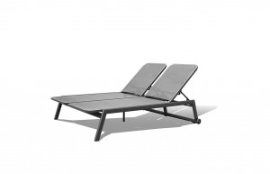 Muses Loveseat Lounger