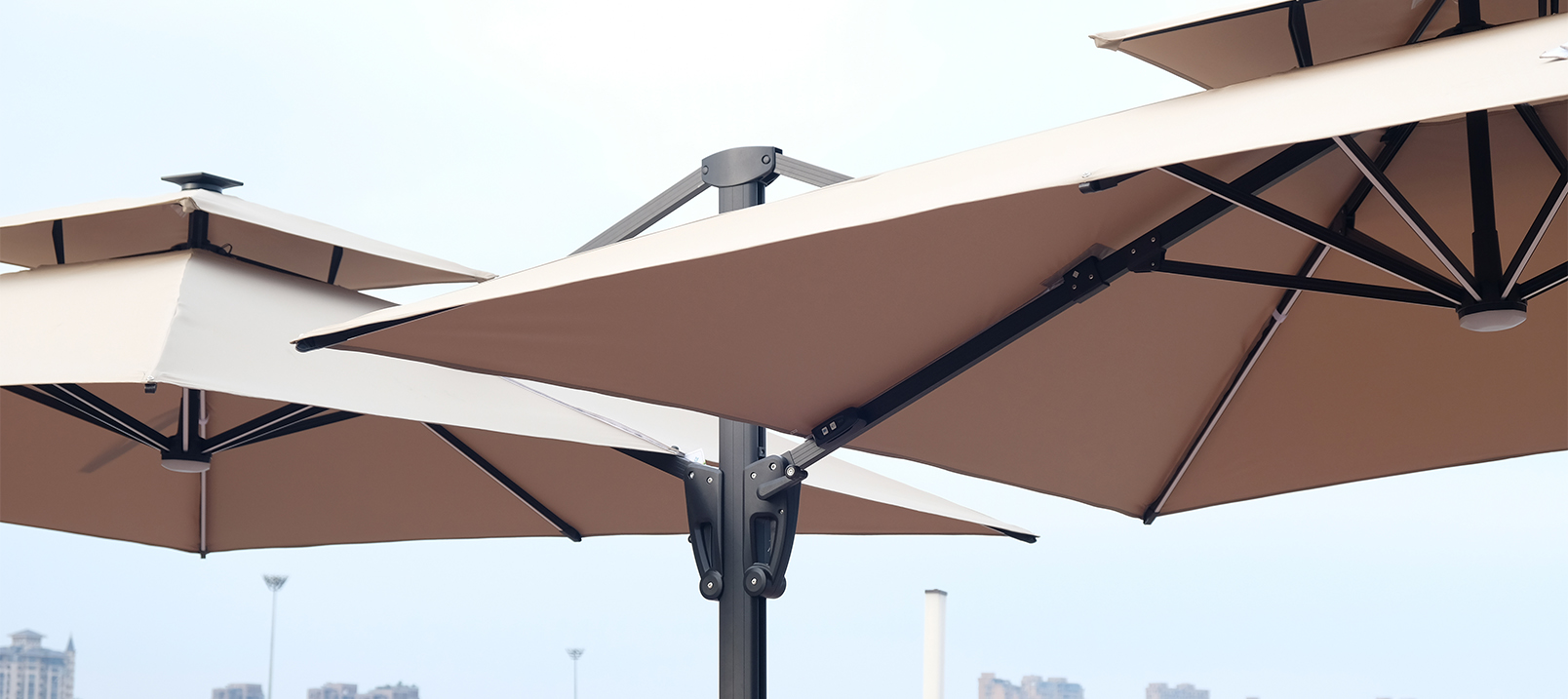 Gemini Duo Cantilever Umbrella